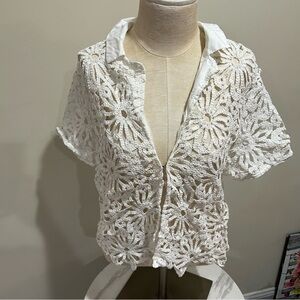 Aqua White Cropped Button Down Shirt with Notched Collar